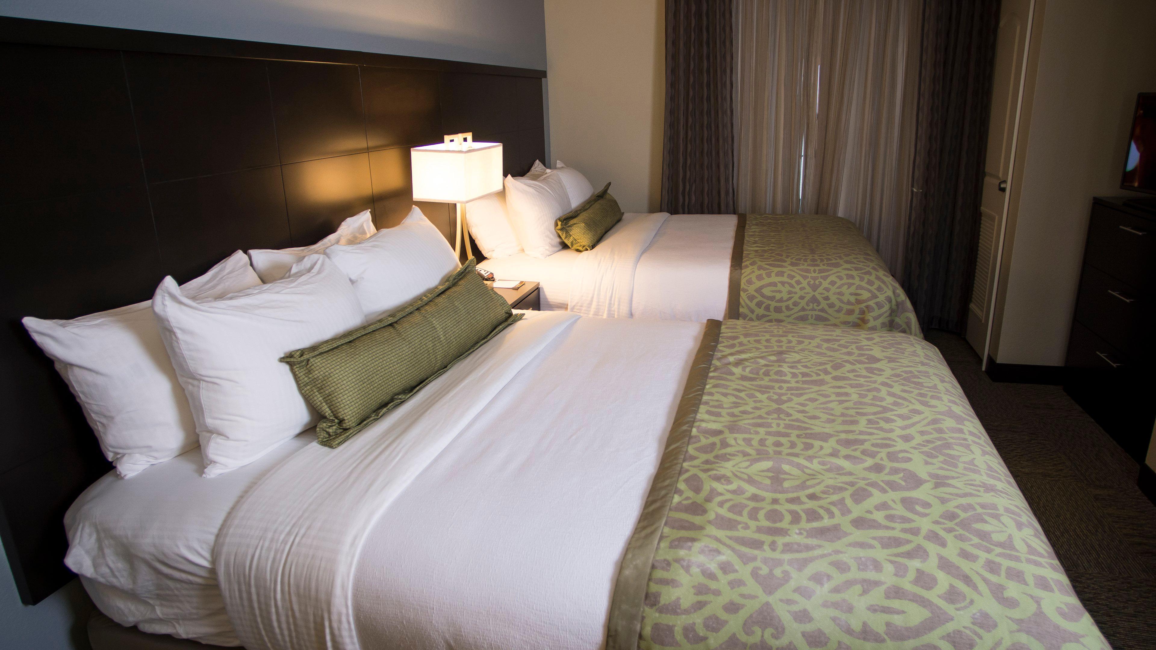Staybridge Suites Lexington By Ihg Bagian luar foto